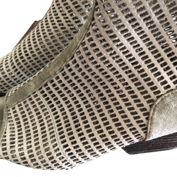 EILEEN FISHER Leather Netted Wedges - Picture 7 of 16